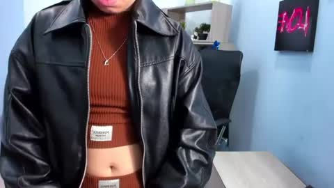 Snapshot of isabellasummer_ chatting on June 29, 2026, 2:17 pm isebella online show from June 29, 2026, 2:17 pm