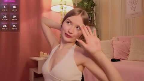 Bella online show from September 15, 2025, 4:34 am