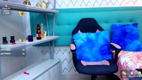 Isa online show from January 15, 2025, 6:29 pm