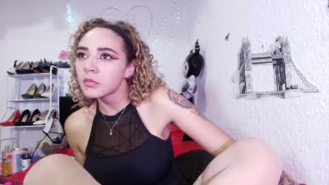 isabelle_sara online show from March 26, 2026, 12:17 am