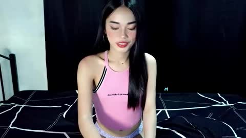 Snapshot of isabelle_willis chatting on February 16, 2026, 4:03 pm Isabelle online show from February 16, 2026, 4:03 pm