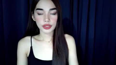 Isabelle online show from May 18, 2026, 11:49 am