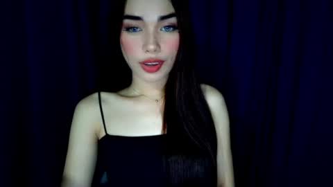 Snapshot of isabelle_willis chatting on July 2, 2026, 1:28 pm Isabelle online show from July 2, 2026, 1:28 pm