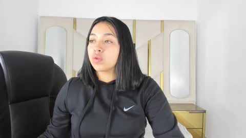 Snapshot of isabellrodriguez18 chatting on September 17, 2025, 3:08 am isabellrodriguez18 online show from September 17, 2025, 3:08 am