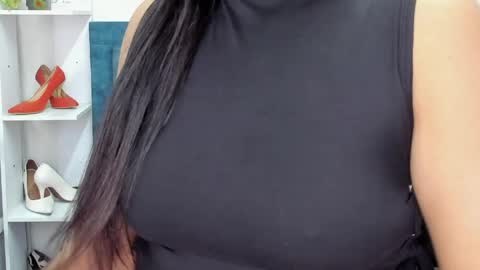 Isabel online show from May 23, 2026, 2:28 am