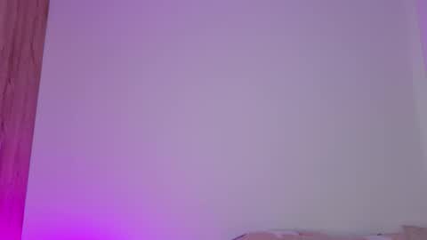 Snapshot of isahilton1 chatting on February 6, 2026, 8:23 pm Isabella Hilton online show from February 6, 2026, 8:23 pm