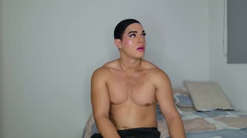 Snapshot of isahilton1 chatting on February 11, 2026, 11:59 am Isabella Hilton online show from February 11, 2026, 11:59 am