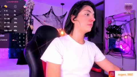 isabel  online show from October 17, 2025, 8:55 pm