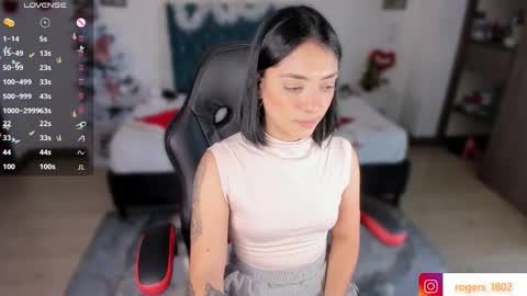 isabel  online show from November 30, 2025, 6:12 pm