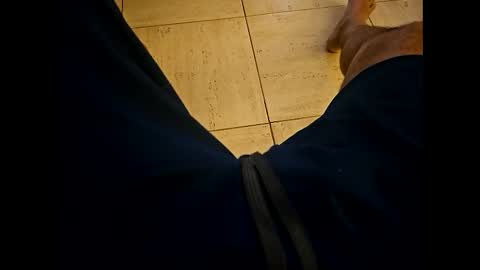 Snapshot of iscrewinutibolt chatting on January 15, 2026, 11:26 am Carlos online show from January 15, 2026, 11:26 am