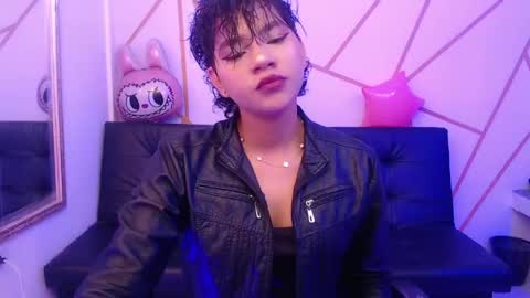 isabela online show from June 6, 2026, 3:44 am