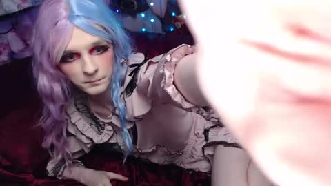 Snapshot of iselestias chatting on February 23, 2026, 10:29 pm Sele online show from February 23, 2026, 10:29 pm