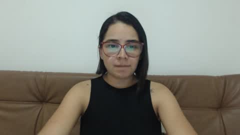 Emma online show from September 21, 2025, 1:18 am