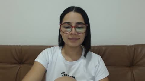 Emma online show from October 4, 2025, 3:48 am