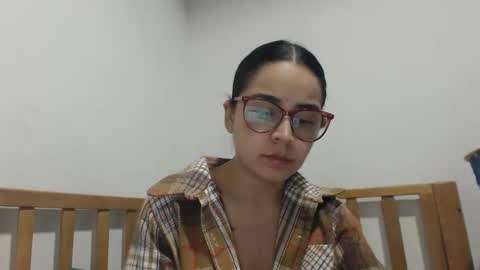 Emma online show from February 3, 2026, 2:21 am