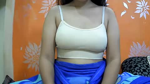 ishika_singh_ online show from December 22, 2024, 2:17 am