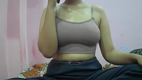 ishika_singh_ online show from March 3, 2026, 1:56 am