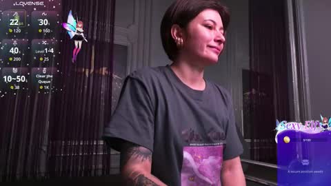 Snapshot of ishtardivine chatting on February 25, 2026, 4:55 am Ishtar online show from February 25, 2026, 4:55 am