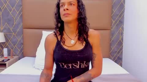 isidel79 online show from July 11, 2026, 5:04 pm