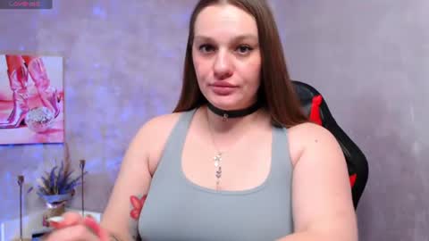 Snapshot of isingle_mom chatting on June 15, 2026, 10:17 am isingle_mom online show from June 15, 2026, 10:17 am