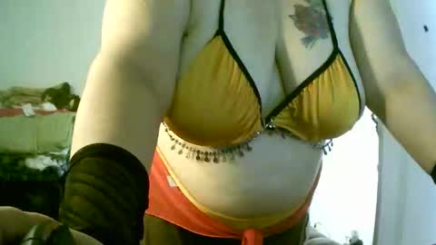 isis_81 online show from September 23, 2025, 6:33 pm