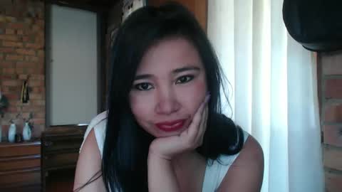 isis online show from October 21, 2025, 1:23 pm