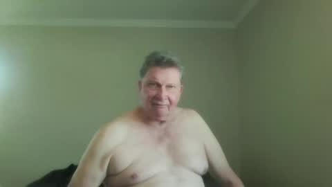 Snapshot of island625103 chatting on October 9, 2025, 7:34 pm island625103 online show from October 9, 2025, 7:34 pm