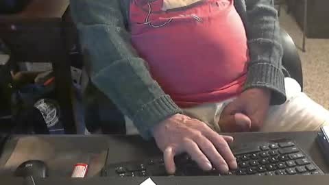 Snapshot of islandduke chatting on January 11, 2026, 4:12 pm Duke online show from January 11, 2026, 4:12 pm