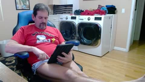 Snapshot of islandguy70 chatting on January 11, 2025, 9:57 pm Jim online show from January 11, 2025, 9:57 pm