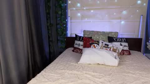 Snapshot of islendtakumi chatting on December 14, 2025, 3:12 am Takumi online show from December 14, 2025, 3:12 am