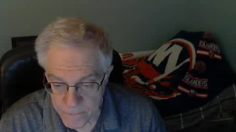 Snapshot of islesman22 chatting on April 18, 2026, 1:09 am islesman22 online show from April 18, 2026, 1:09 am