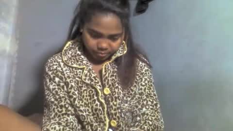 Snapshot of ismayrah chatting on June 5, 2026, 8:42 am ismayrah online show from June 5, 2026, 8:42 am