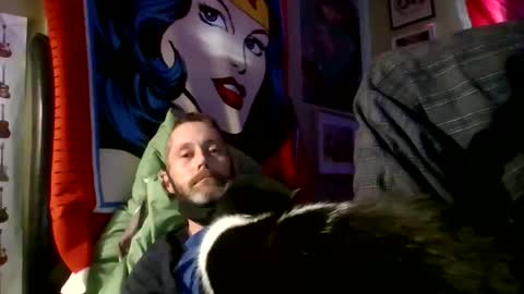 isntthisbreezemellow online show from December 14, 2025, 2:55 pm