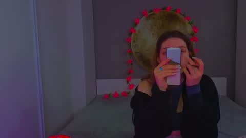 Emilia online show from March 19, 2026, 6:28 am