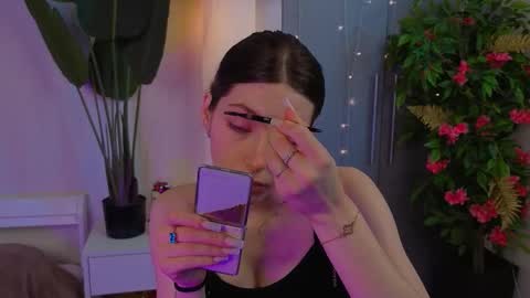 Emilia online show from March 20, 2026, 6:18 am