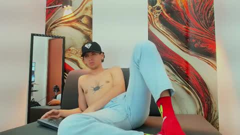 Snapshot of israel_gray chatting on October 24, 2025, 8:16 pm Israel online show from October 24, 2025, 8:16 pm