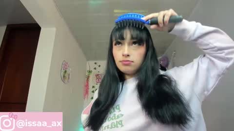 Snapshot of issa_garcia chatting on September 27, 2025, 2:38 am I S S A B E L A Igissaa ax    Xlittleissa  online show from September 27, 2025, 2:38 am