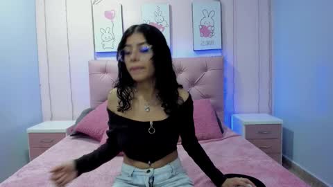 Snapshot of issaa_tyler chatting on October 9, 2025, 11:47 pm Issa  online show from October 9, 2025, 11:47 pm