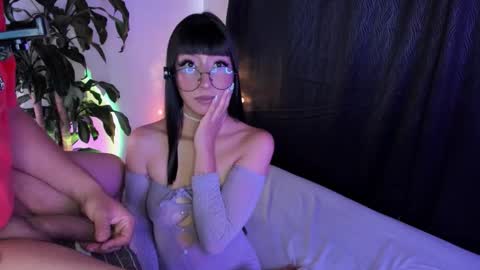 Issa and Neron online show from May 11, 2026, 4:04 pm