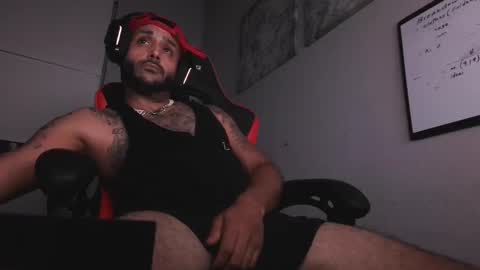 Snapshot of istreamtoo954 chatting on September 24, 2025, 5:00 am istreamtoo954 online show from September 24, 2025, 5:00 am