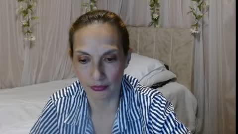 Itala Gomez online show from February 28, 2025, 11:45 pm
