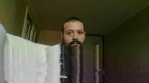 italianbigboy932 online show from June 7, 2026, 2:43 pm