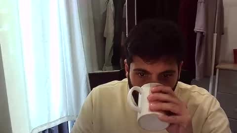 italianboybcn online show from October 30, 2025, 8:05 am