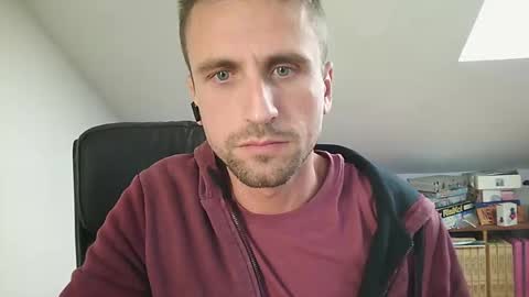 italiano116116 online show from October 7, 2025, 2:25 pm