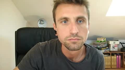 Snapshot of italiano116116 chatting on June 16, 2026, 1:25 pm italiano116116 online show from June 16, 2026, 1:25 pm