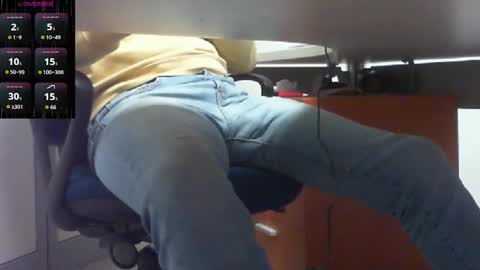 Alex online show from December 18, 2025, 4:02 pm