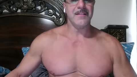 Hot Italian online show from September 11, 2025, 2:28 pm