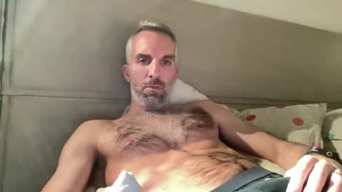 italiantoyboy84 online show from February 1, 2025, 12:51 am