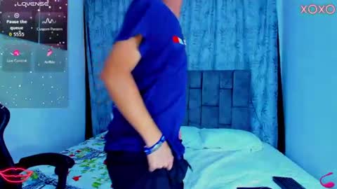 Snapshot of ithan_kingtwin chatting on July 18, 2026, 7:39 pm ithan_kingtwin online show from July 18, 2026, 7:39 pm