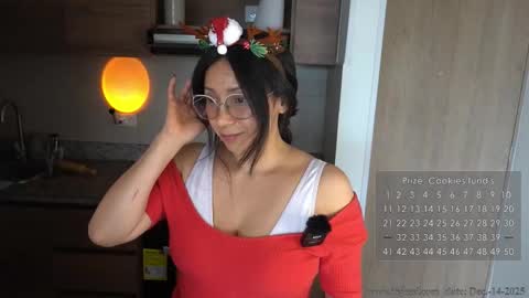 Snapshot of its_jessi chatting on December 14, 2025, 8:13 pm Jessi online show from December 14, 2025, 8:13 pm